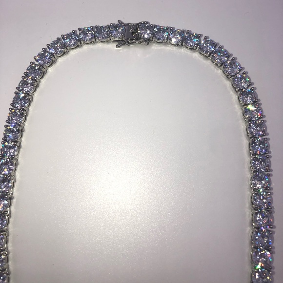 18k 75ct Tennis Necklace - Picture 10 of 15